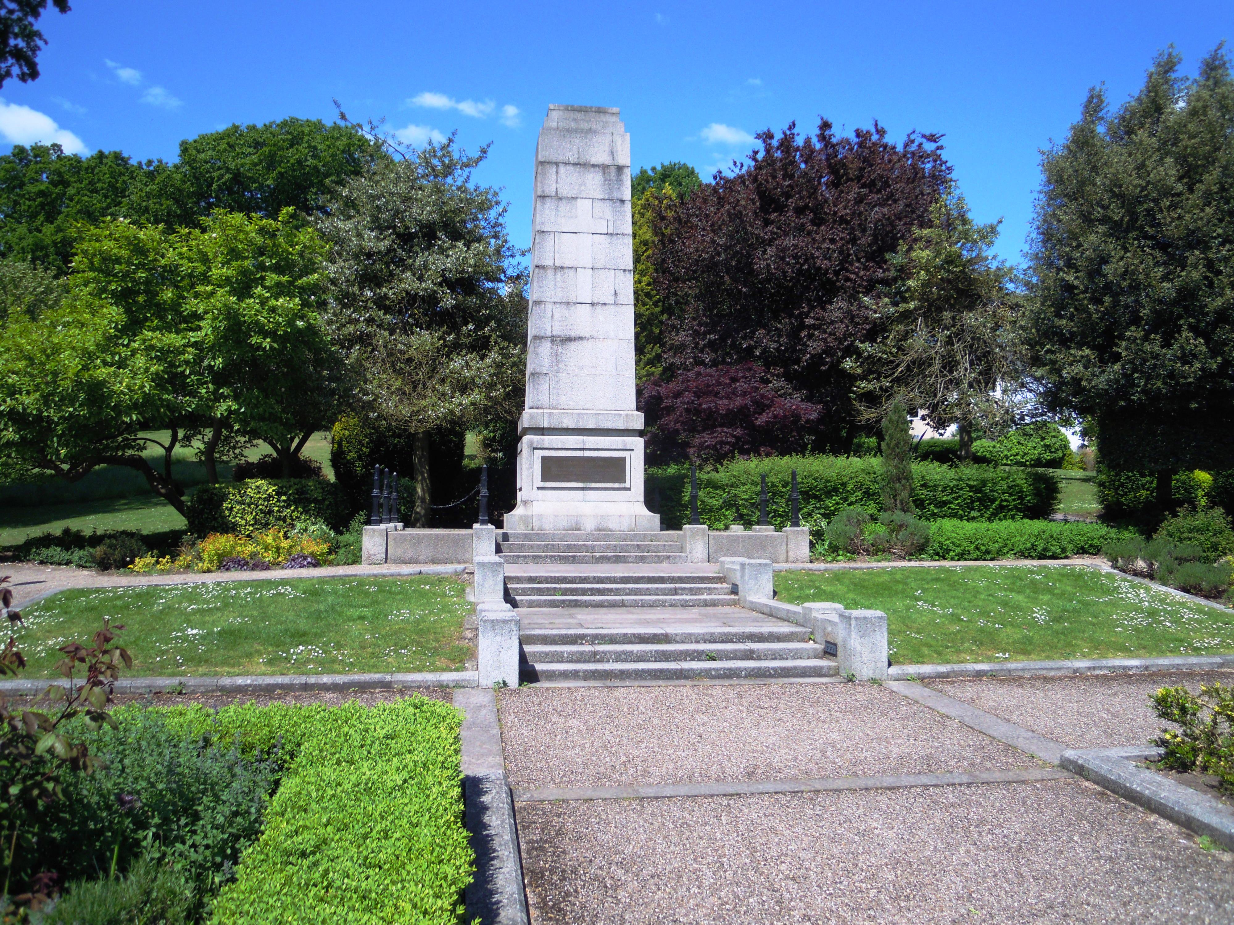 Aldershot Cenotaph, Municipal Gardens.