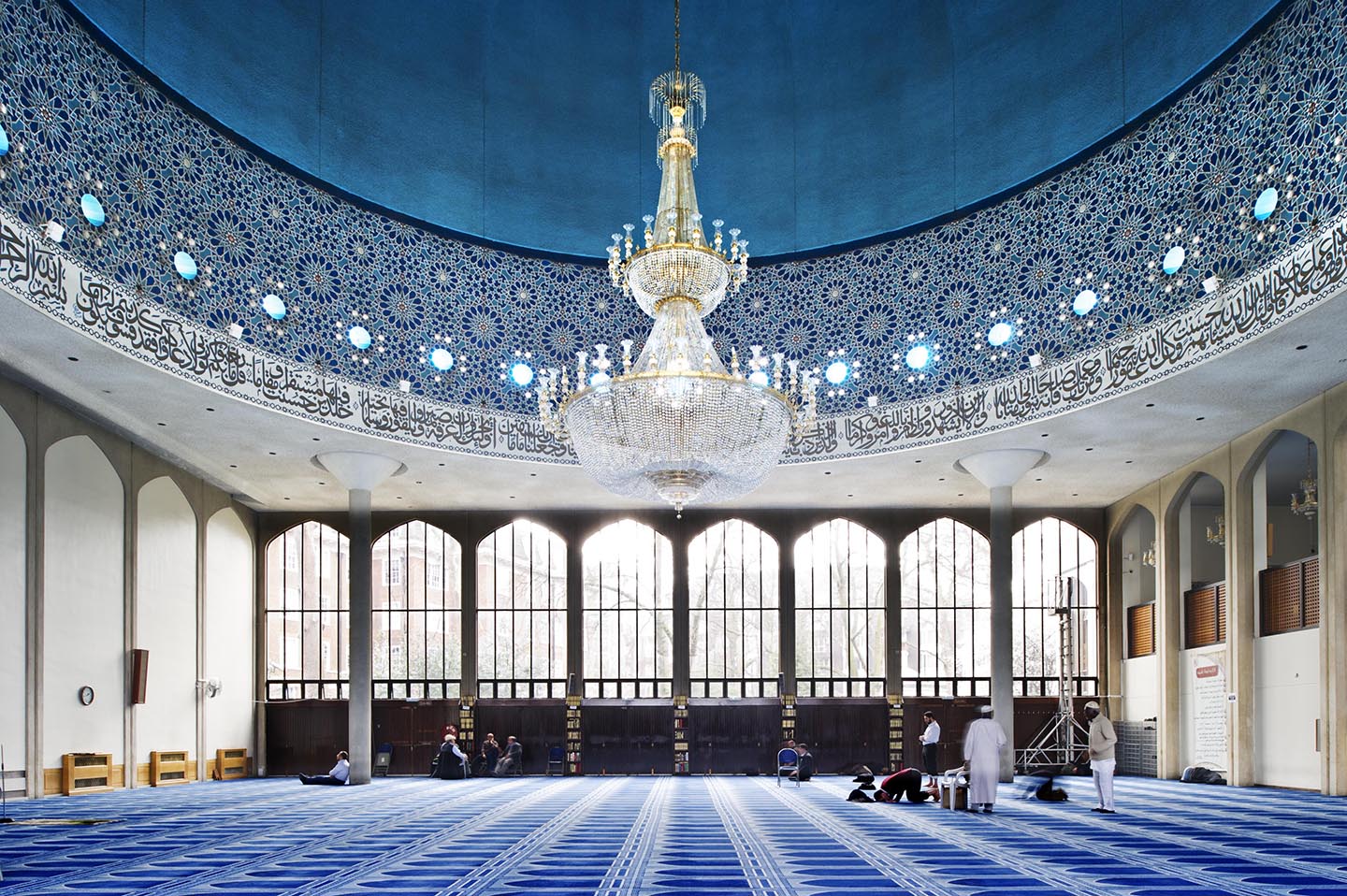 London Central Mosque, prayer hall interior