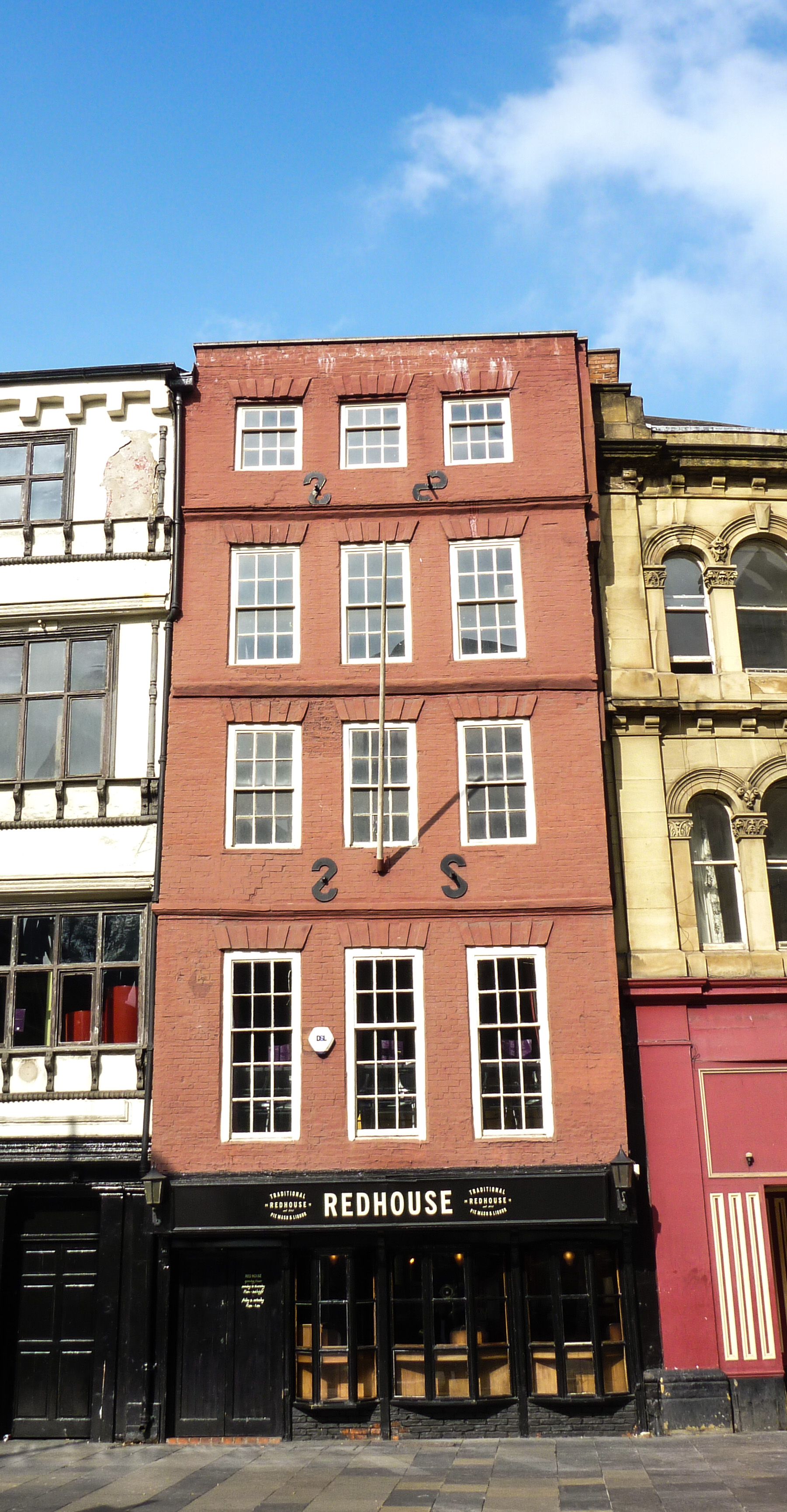 A square of view of the front of the Redhouse pub in Newcastle, UK