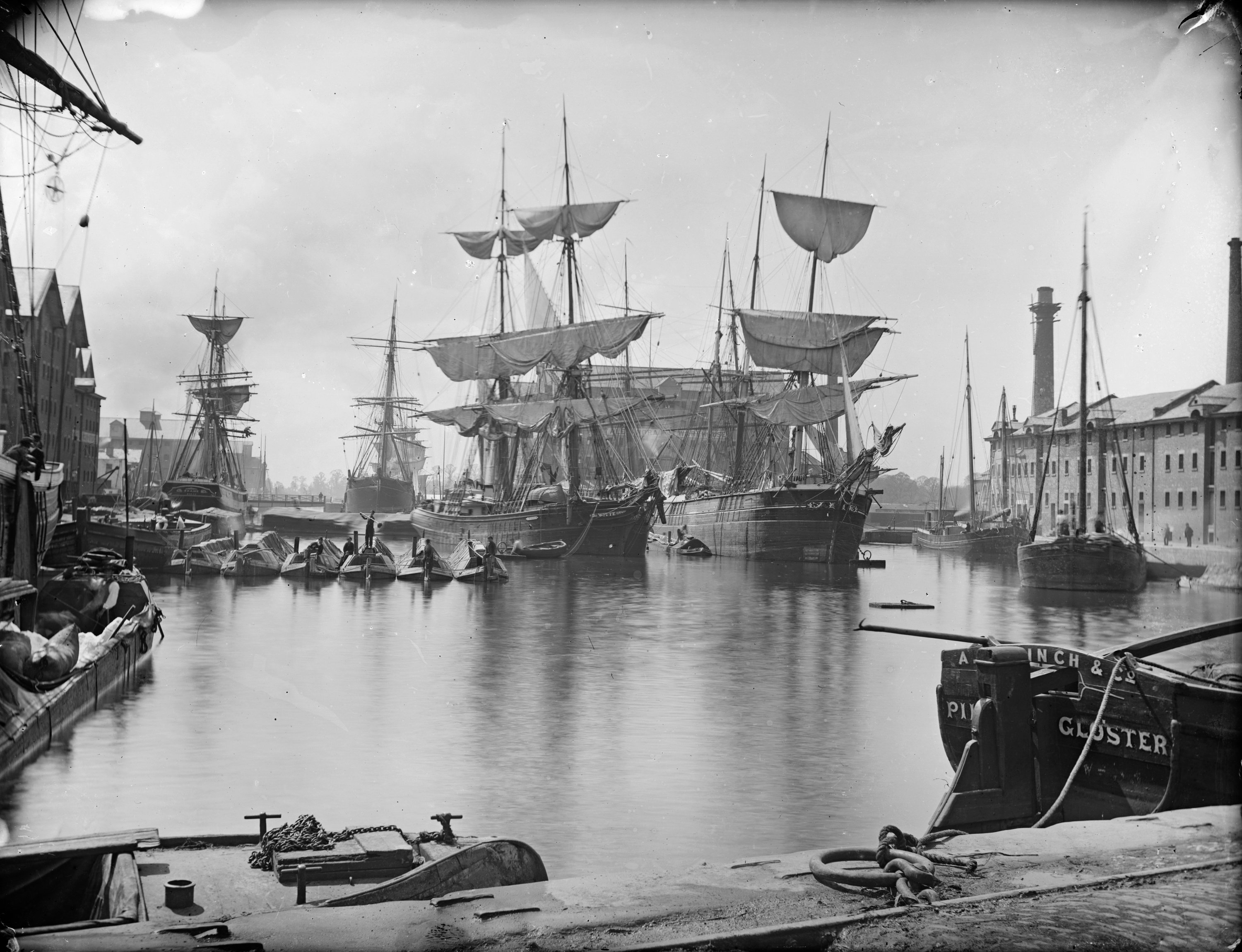 General view showing sailing ships at Gloucester Docks, Gloucester. Date: 1880-1900