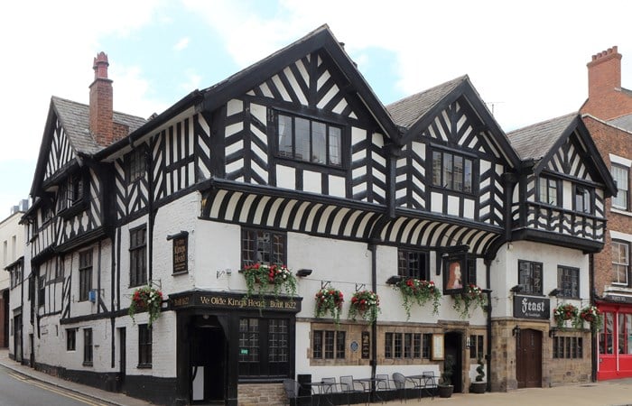 View of the Old Kings Head pub in Chester