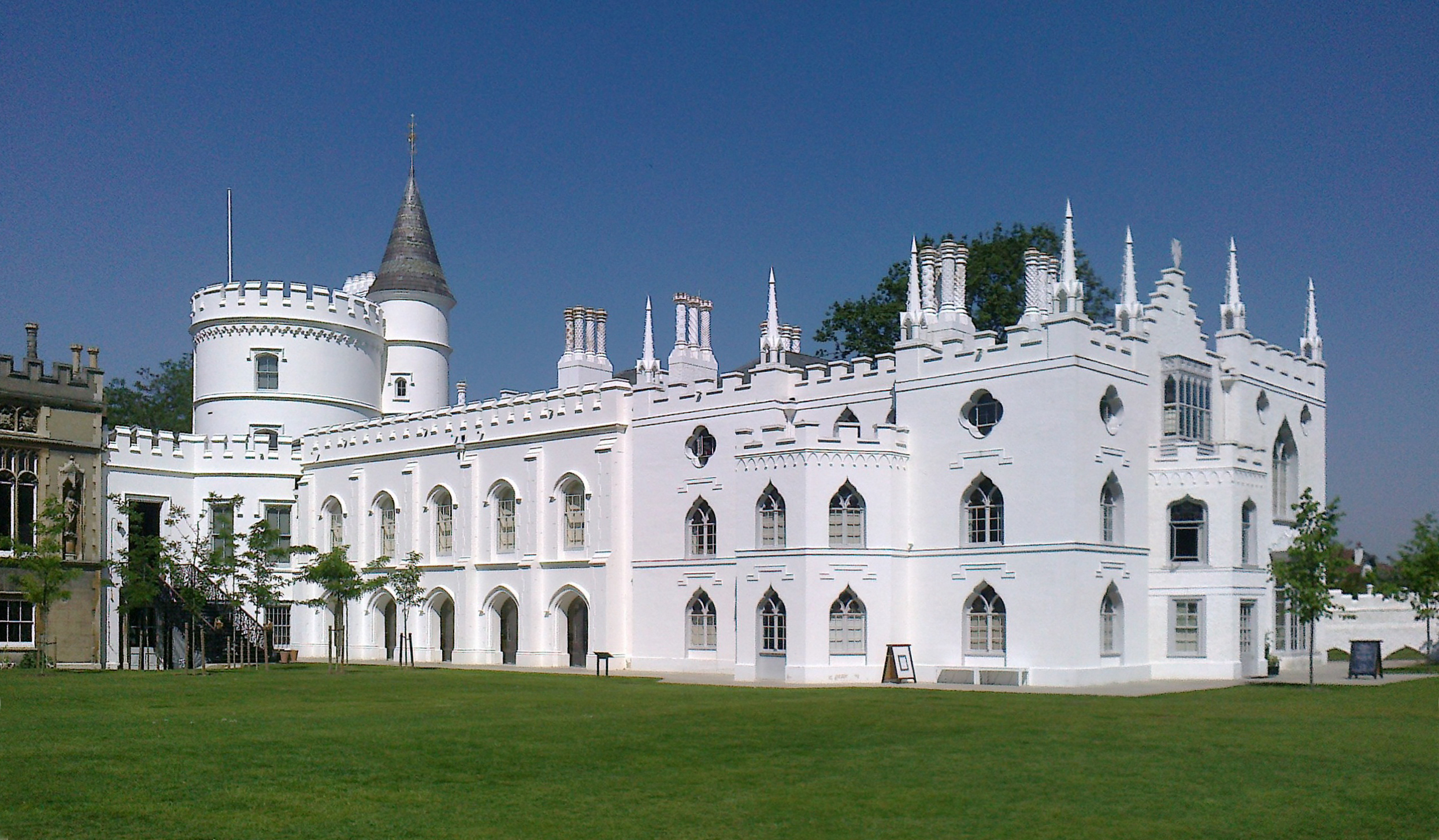 Strawberry Hill House, Twickenham, home to Horace Walpole, is an example of Queer Gothick architecture