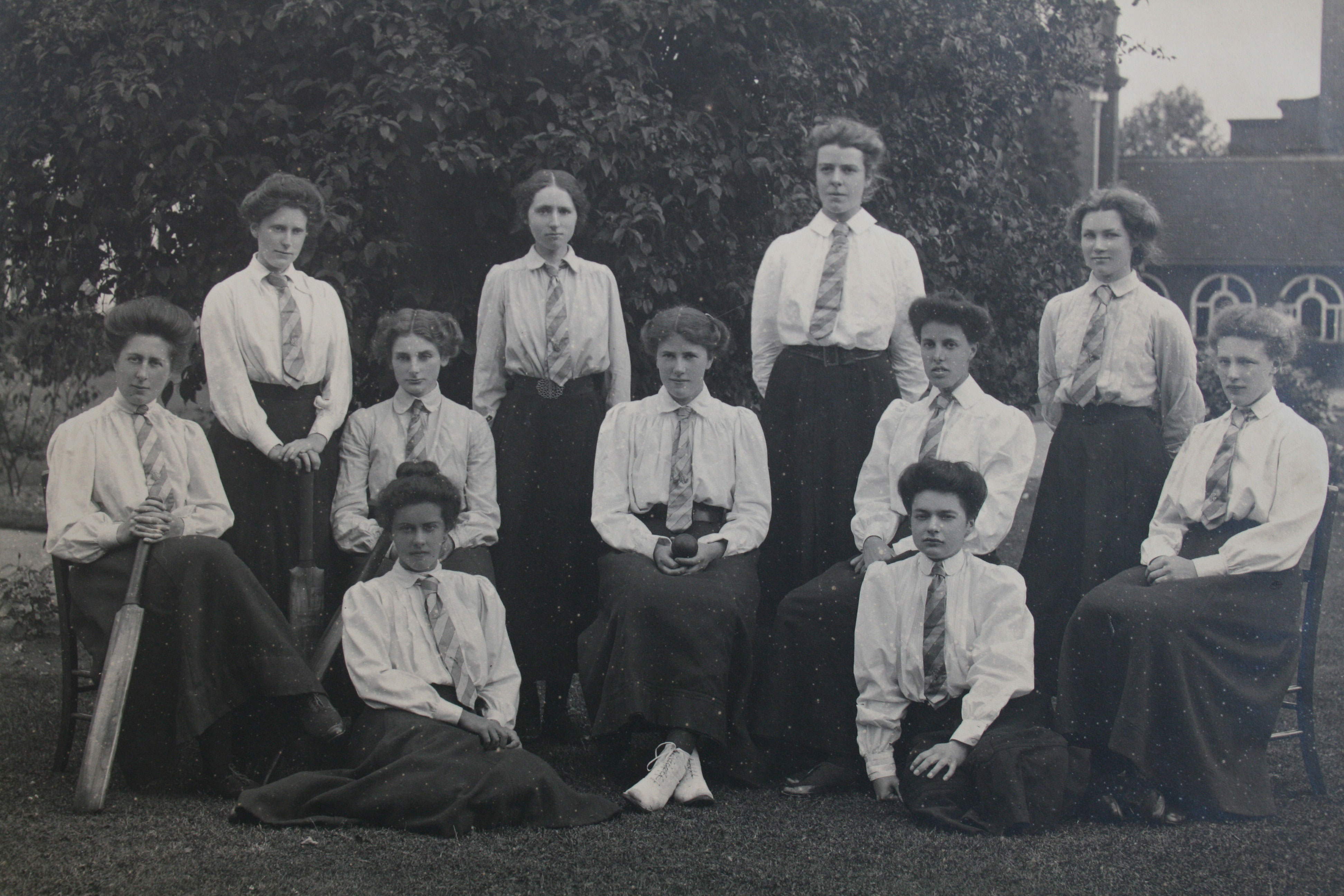 Cricket team of Newnham College Cambridge, 1908 with suffragist, Ray Strachey, centre.