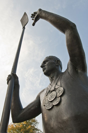 Bronze statue of Olympic rowing champion Sir Steve Redgrave, Marlow