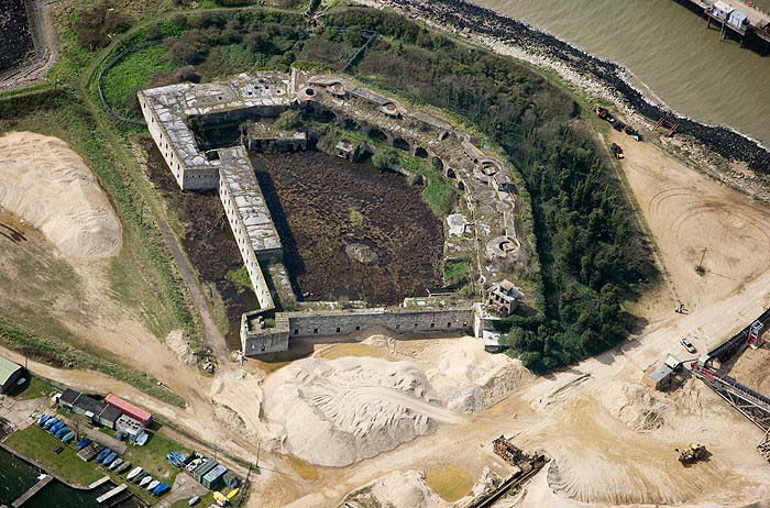 Cliffe Fort, Medway. One of the 19th-century forts along the Thames Estuary that was used during the First World War to defend the approaches to London from attack by hostile naval forces. The fort is Scheduled. (26604/008)